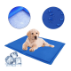 Tapis de refroidissement pour un chien